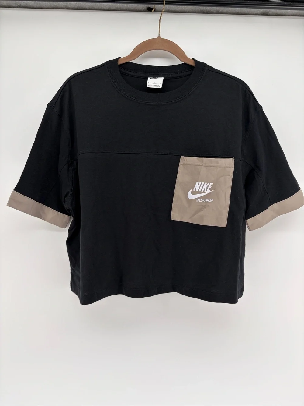 Nike Heritage Black Cropped Cotton Oversized Boxy Tee with Tan Pocket Accents L